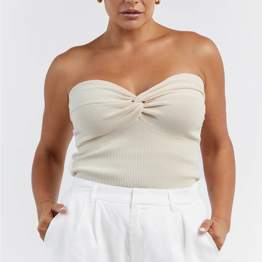 ANIKA TWISTED CREAM KNIT TOP